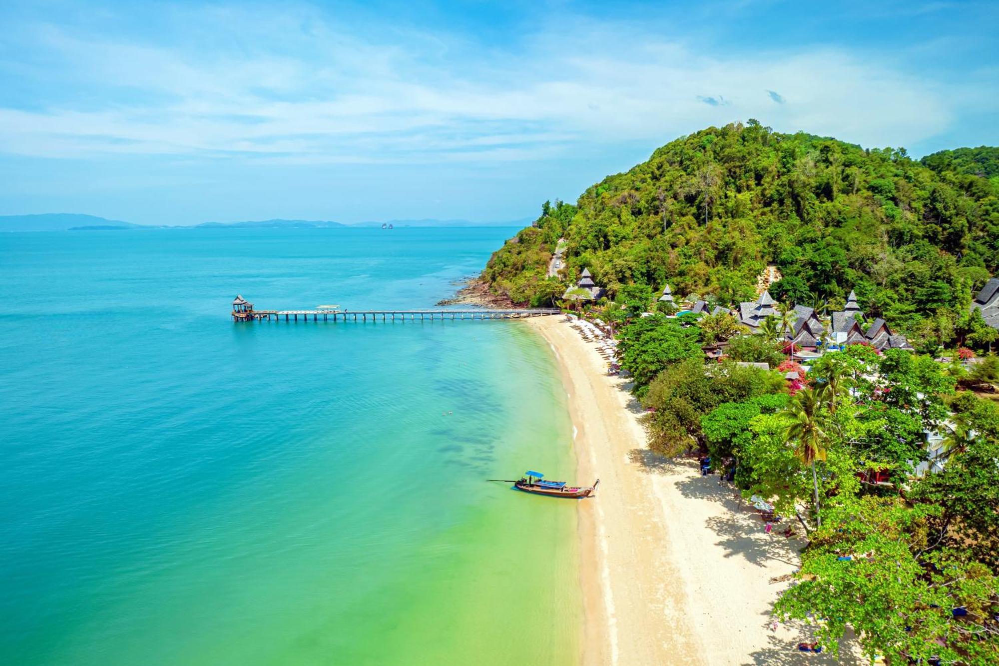 Reception Point -bj&radisson Seaview 5* Phuket